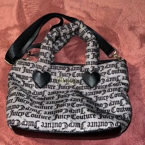 Juicy couture purse.